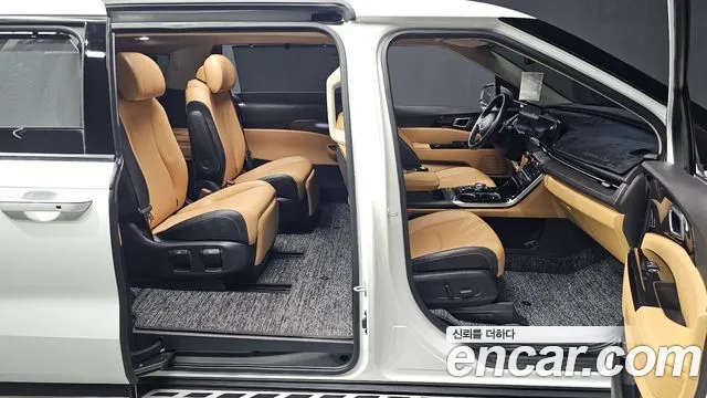 Kia Canival Carnival 4 поколение Бензин 7 мест Signature — Фото автомобиля 22