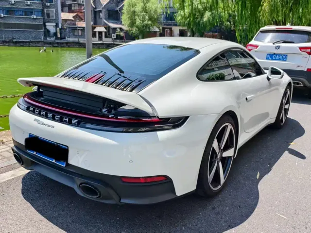 Porsche 911 — Фото автомобиля 5