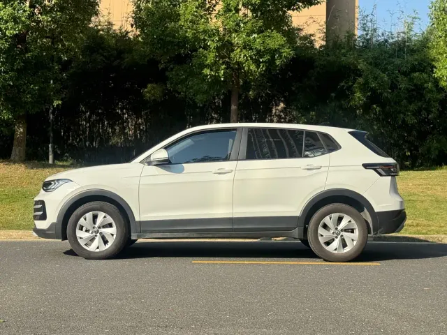 Volkswagen Tharu — Фото автомобиля 3