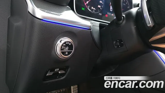 Mercedes-Benz C-Class — Фото автомобиля 22