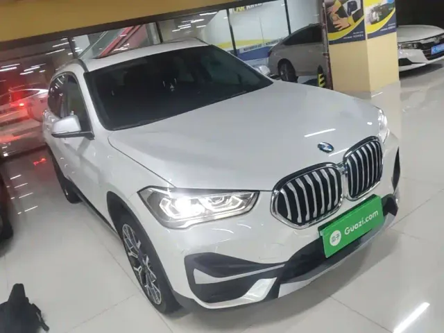 BMW X1 — Фото автомобиля 3