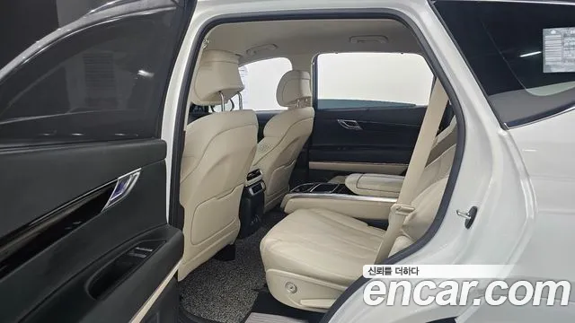 Genesis GV80 2.5T Бензин 2WD — Фото автомобиля 23