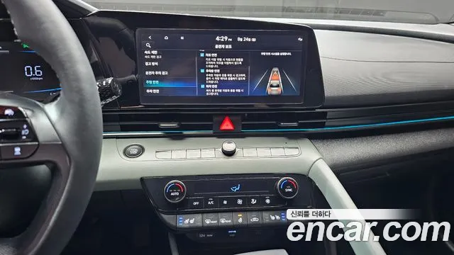 Hyundai AVANTE Новый Avante (CN7) — Фото автомобиля 14