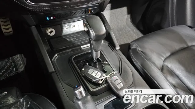 KG_Mobility_Ssangyong Rexton Новый Rexton Sport Khan Дизель 2.2 2WD — Фото автомобиля 9
