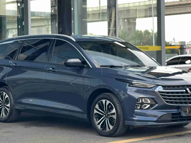 Wuling Victory — Фото автомобиля 3