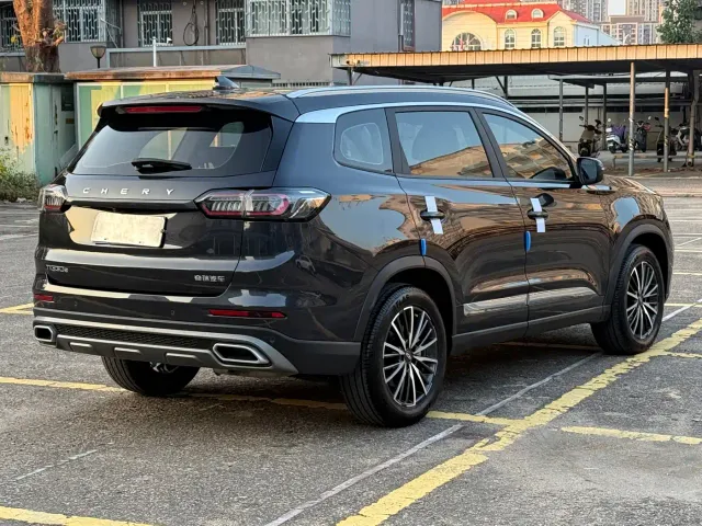 Chery Tiggo 8 — Фото автомобиля 7
