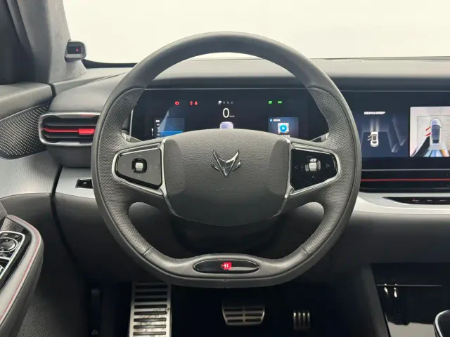 Arcfox Alpha S — Фото автомобиля 16