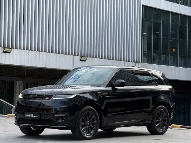 Land Rover Range Rover Sport — Фото автомобиля 5