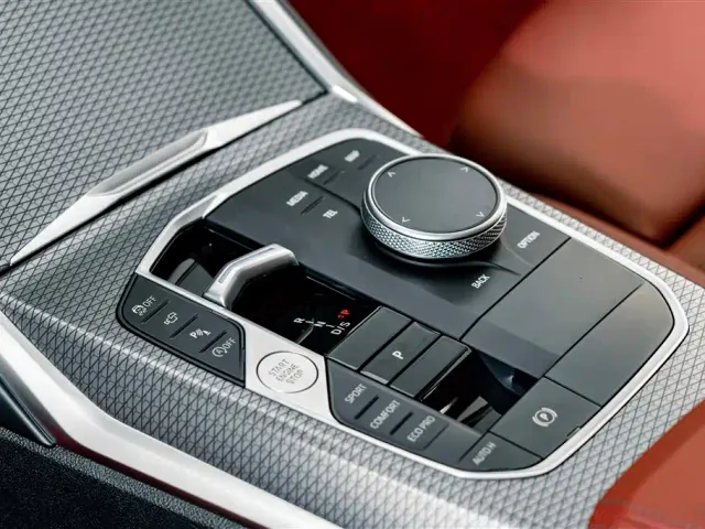 BMW 3 Series — Фото автомобиля 16