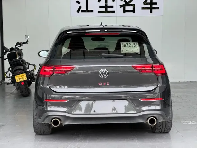 Volkswagen Golf GTI — Фото автомобиля 7