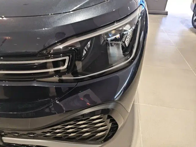 Volkswagen ID.6 Crozz — Фото автомобиля 23