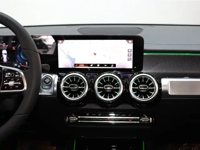 Mercedes-Benz GLB-Class — Фото автомобиля 14