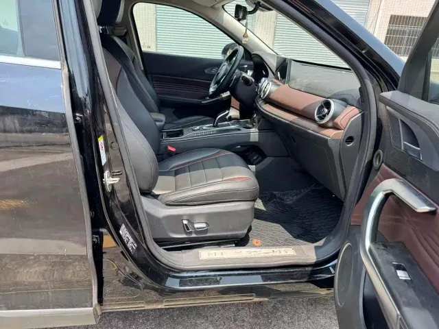 WEY Wey VV5 2021 1.5T 2WD Trend Pioneer — Фото автомобиля 10