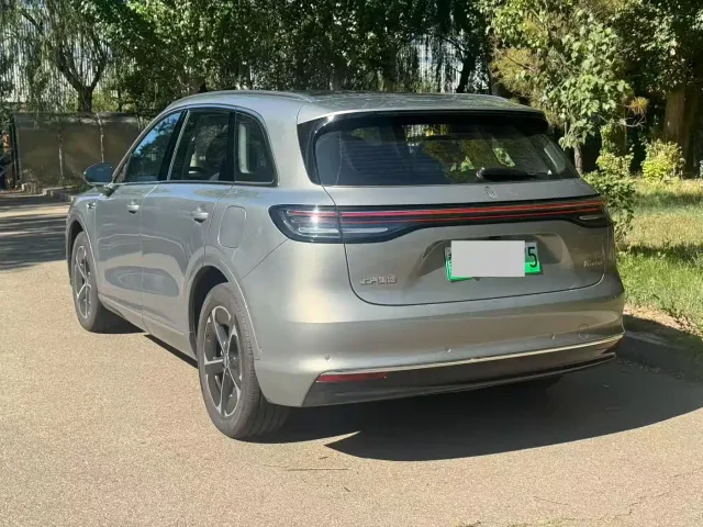 Shangjie SUV — Фото автомобиля 9