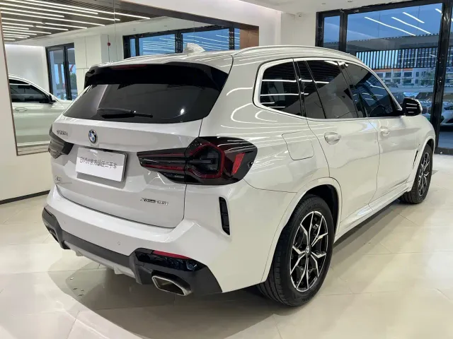 BMW X3 — Фото автомобиля 6