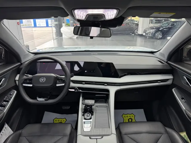 Changan CS75 Plus — Фото автомобиля 10
