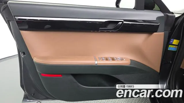Hyundai Grandeur GN7 — Фото автомобиля 13