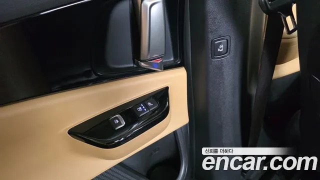 Kia Canival Carnival 4 поколение Бензин 7 мест Outdoor — Фото автомобиля 16