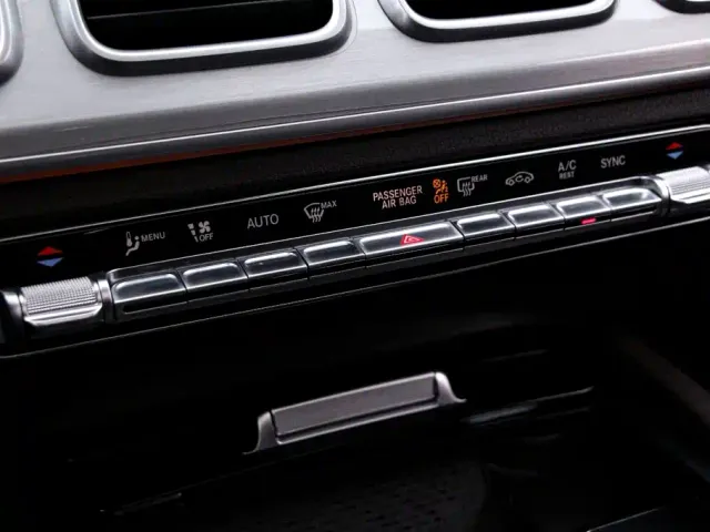 Mercedes-Benz GLE-Class — Фото автомобиля 9