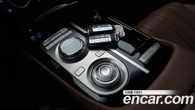 Genesis G80 RG3 — Фото автомобиля 12