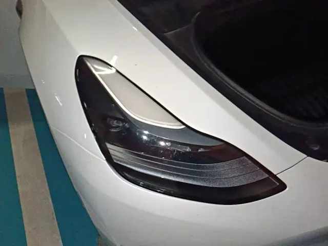 Tesla Model Y — Фото автомобиля 7