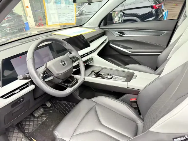 Changan CS75 Plus — Фото автомобиля 4