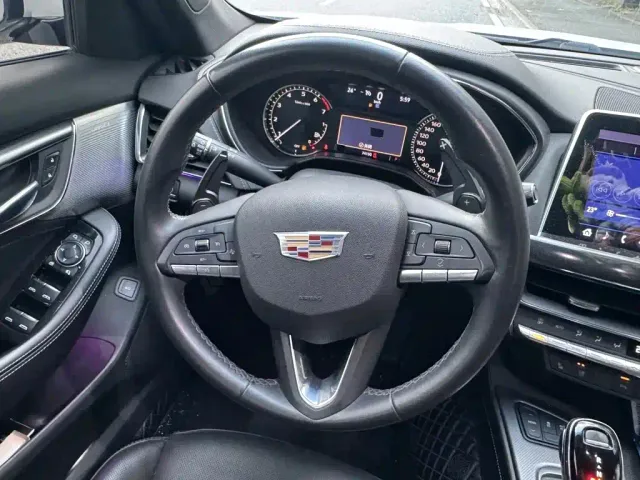 Cadillac CT5 — Фото автомобиля 4