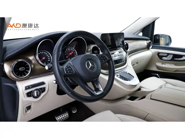 Mercedes-Benz V-Class — Фото автомобиля 6