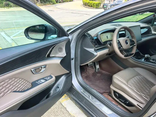 BYD Han — Фото автомобиля 8