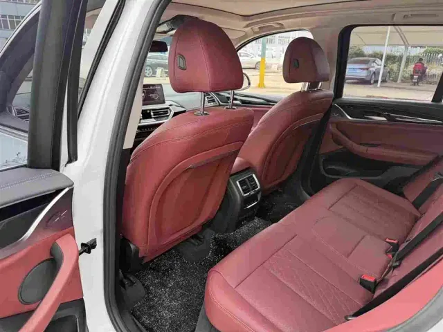 BMW X3 — Фото автомобиля 5
