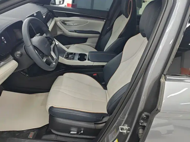 BYD Song PLUS — Фото автомобиля 14