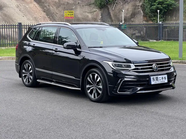 Volkswagen Tiguan L — Фото автомобиля 2