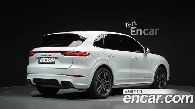 Porsche Cayenne PO536 — Фото автомобиля 2