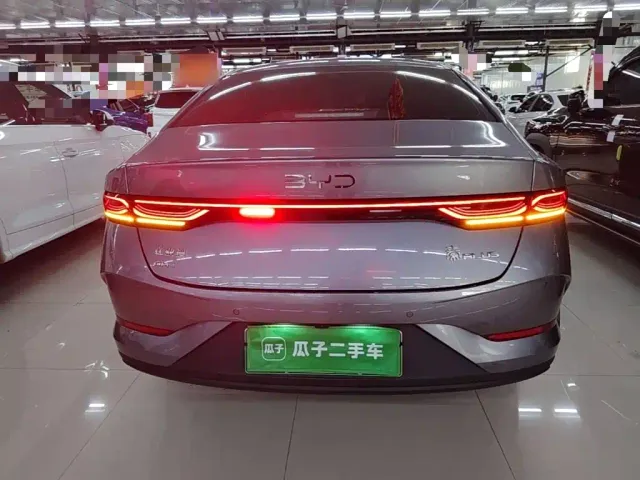 BYD Qin PLUS — Фото автомобиля 5