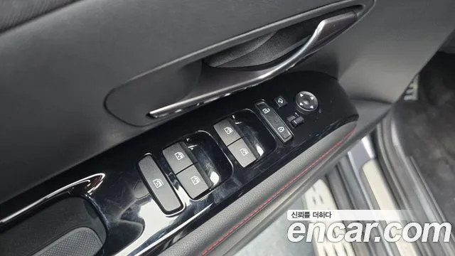 Hyundai Tucson Tucson (NX4) Дизель 2.0 4WD — Фото автомобиля 14