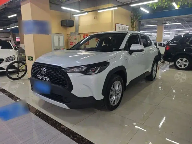Фотография автомобиля — Toyota Corolla Cross