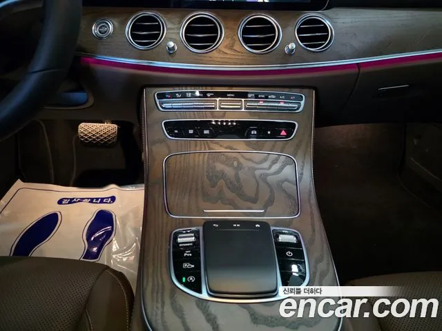 Mercedes-Benz E-Class W213 — Фото автомобиля 19