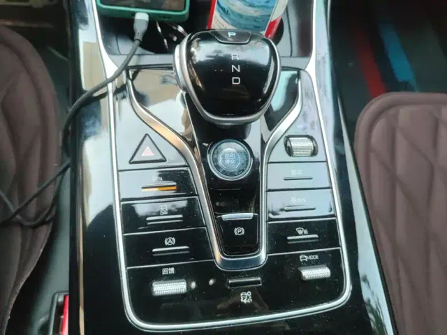 BYD Qin PLUS — Фото автомобиля 16