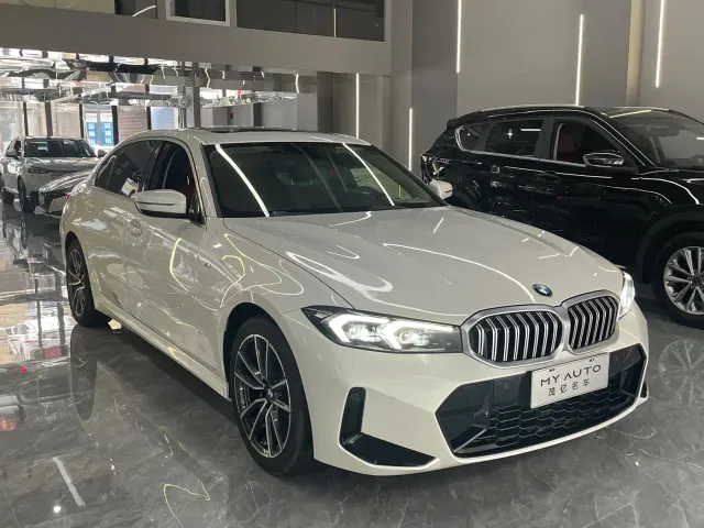 BMW 3 Series — Фото автомобиля 3