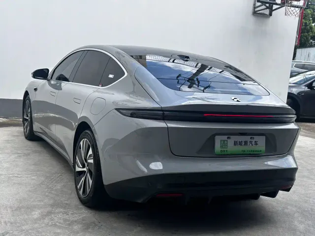 Nio ET5 — Фото автомобиля 7