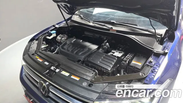 Volkswagen Tiguan — Фото автомобиля 6