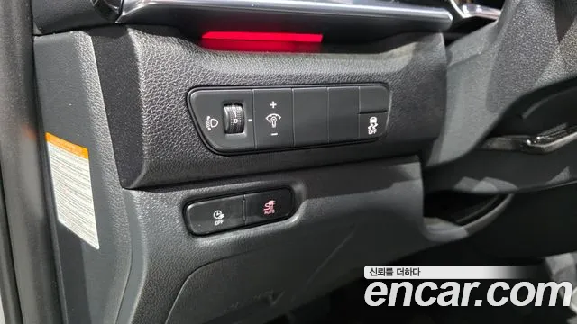 Kia Niro Niro Plus Air — Фото автомобиля 12