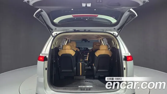 Kia Canival Carnival 4 поколение Дизель 11 мест Noblesse — Фото автомобиля 16