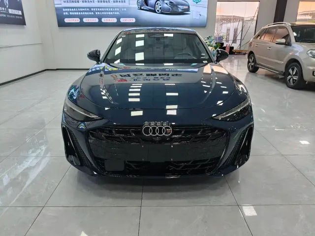 Audi A6L — Фото автомобиля 2