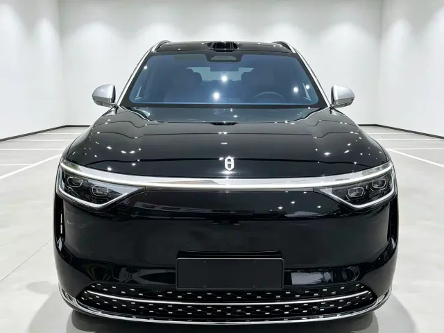 Aito M8 — Фото автомобиля 2