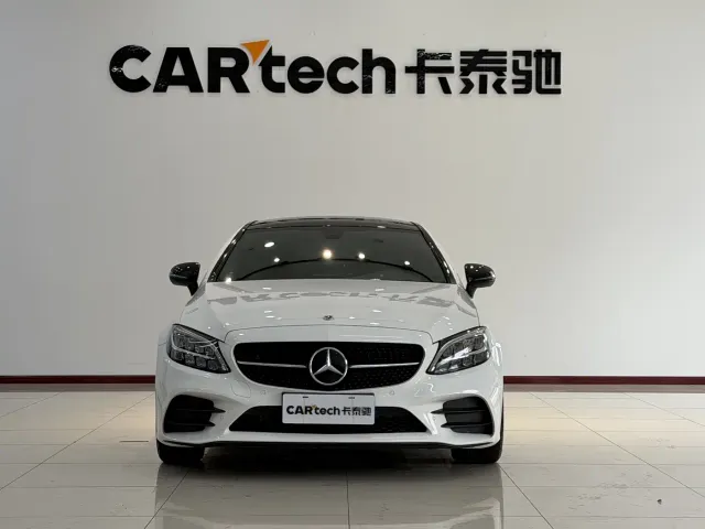 Mercedes-Benz C-Class — Фото автомобиля 2