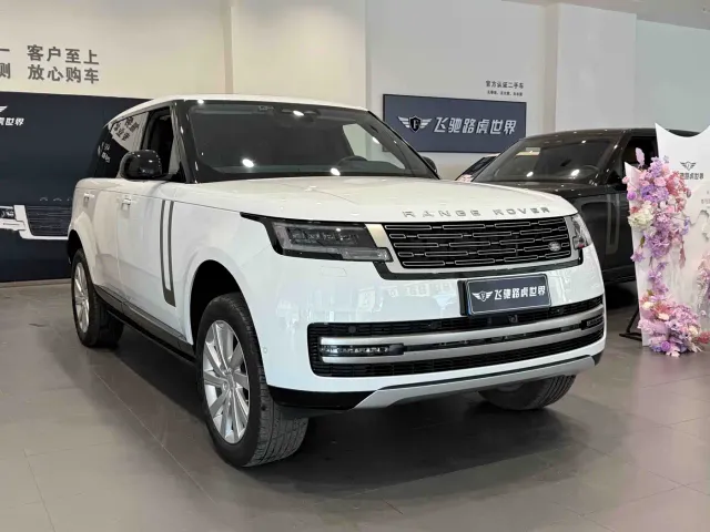 Land Rover Range Rover — Фото автомобиля 3