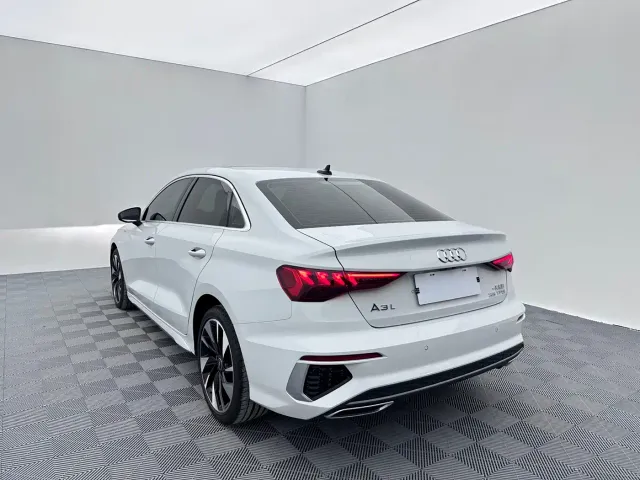 Audi A3 — Фото автомобиля 4
