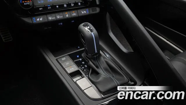 Hyundai AVANTE — Фото автомобиля 9