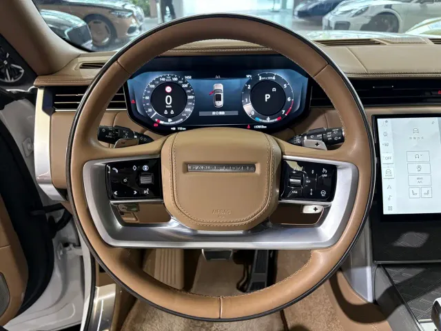 Land Rover Range Rover — Фото автомобиля 24